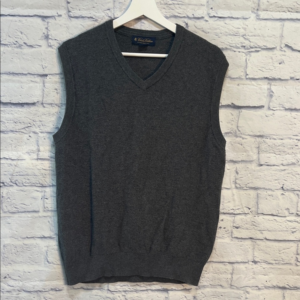 Brooks Brothers Sweater Vest Cashmere Cotton V-neck Size Large Mens Unisex